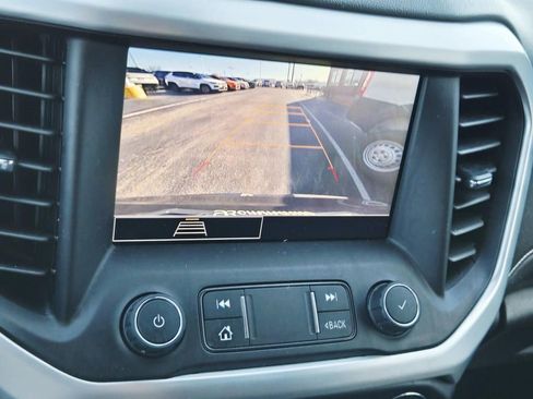 Used 2021 GMC Acadia SLE w/ Driver Convenience Package image 27