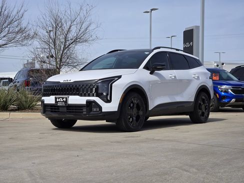 New 2026 Kia Sportage X-Line w/ X-Line Technology Package AWD/4WD image 2