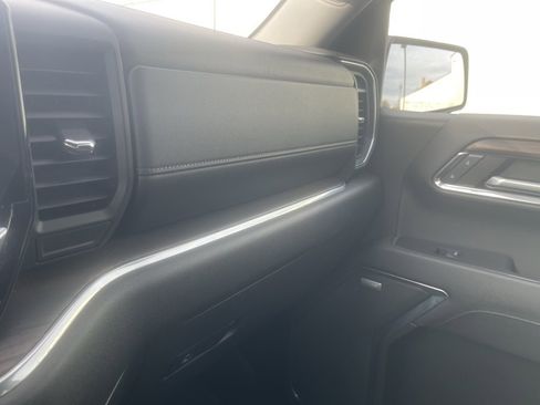 Used 2024 GMC Sierra 1500 SLT w/ SLT Premium Package image 31