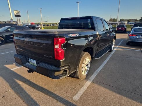 Used 2023 Chevrolet Silverado 1500 Custom AWD/4WD image 7