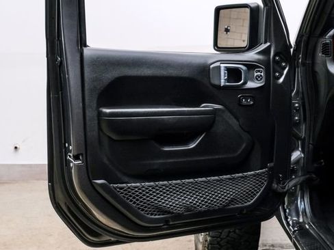 Used 2021 Jeep Wrangler Unlimited Rubicon image 76