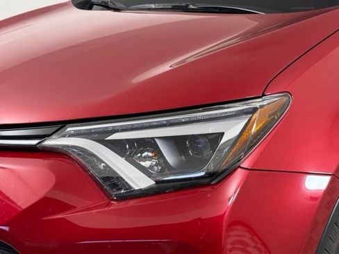 Used 2016 Toyota RAV4 Limited w/ Advanced Technology Package FWD image 12
