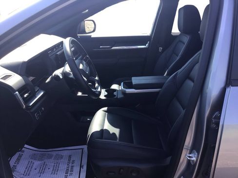 Used 2026 GMC Terrain Elevation w/ Elevation Premium Package AWD/4WD image 9
