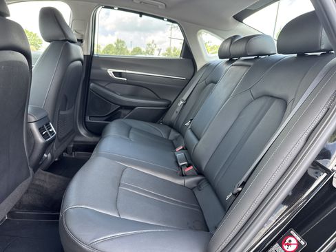 Used 2023 Hyundai Sonata Limited w/ Cargo Package FWD image 29