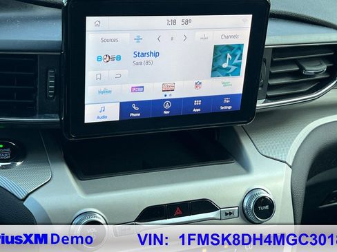 Used 2021 Ford Explorer XLT w/ Equipment Group 202A image 36