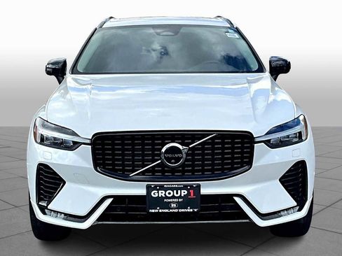 Certified 2023 Volvo XC60 B5 Plus w/ Protection Package Premier image 3