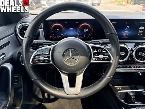 Used 2020 Mercedes-Benz CLA 250 4MATIC image 14