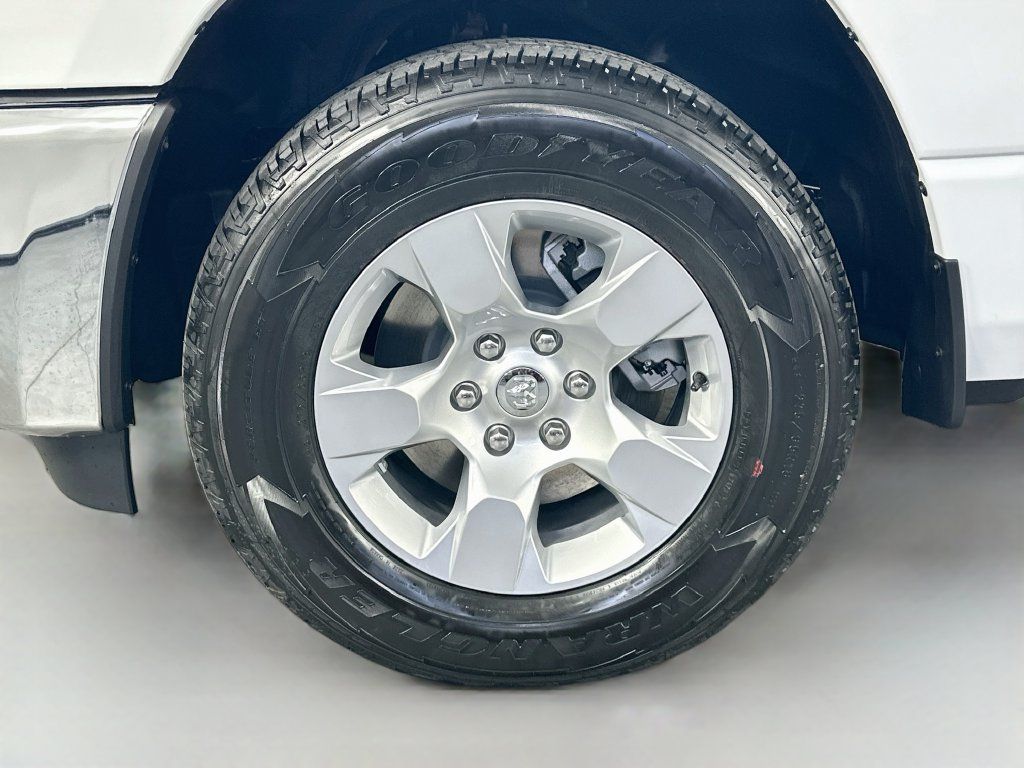 New 2026 RAM 1500 Tradesman AWD/4WD image 16
