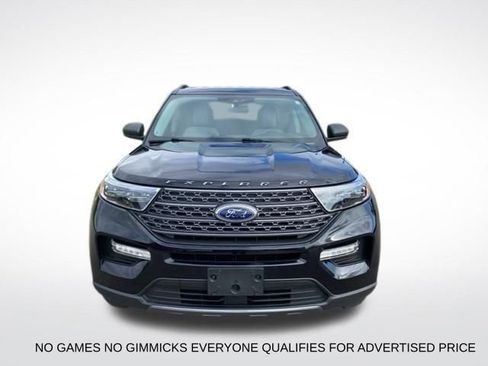 Used 2021 Ford Explorer XLT w/ Equipment Group 202A image 9