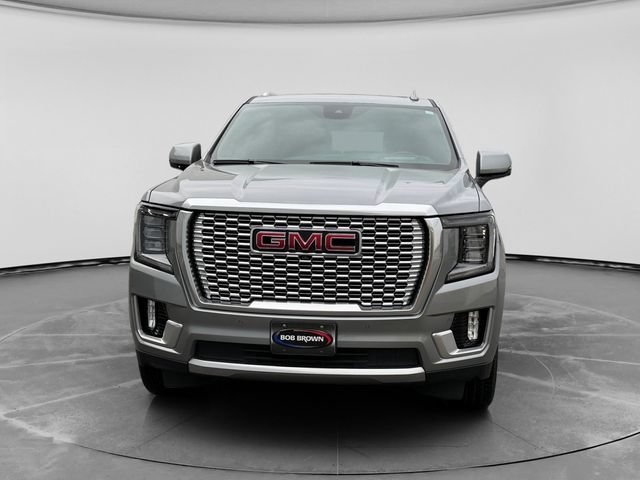 Used 2023 GMC Yukon XL Denali w/ Denali Reserve Package AWD/4WD image 8
