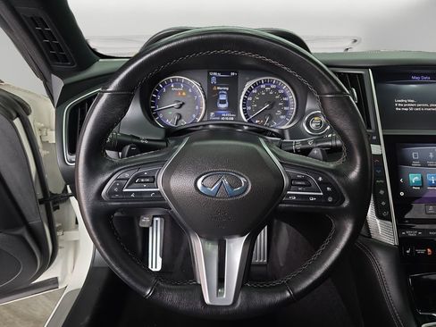 Used 2018 INFINITI Q60 Red Sport 400 w/ Pro Active Package image 12