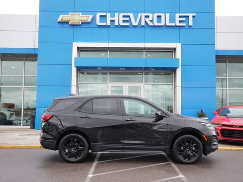 Used 2024 Chevrolet Equinox LS w/ LS Convenience Package AWD/4WD image 25