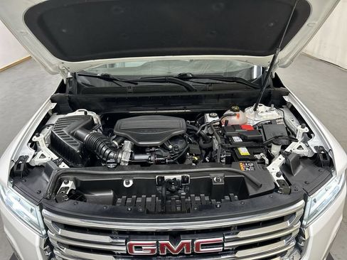 Certified 2023 GMC Acadia SLT w/ Preferred Package AWD/4WD image 24