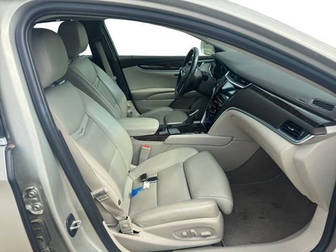 Used 2016 Cadillac XTS Premium image 15