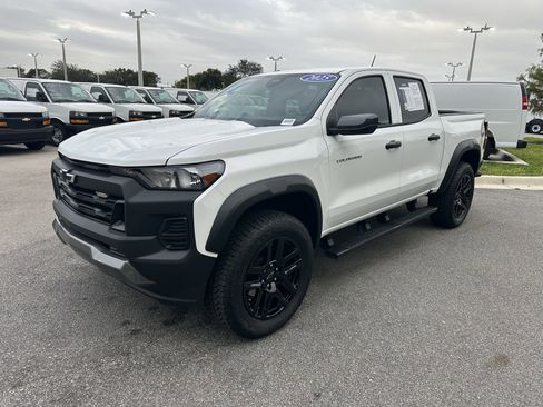 Certified 2025 Chevrolet Colorado Trail Boss image 5