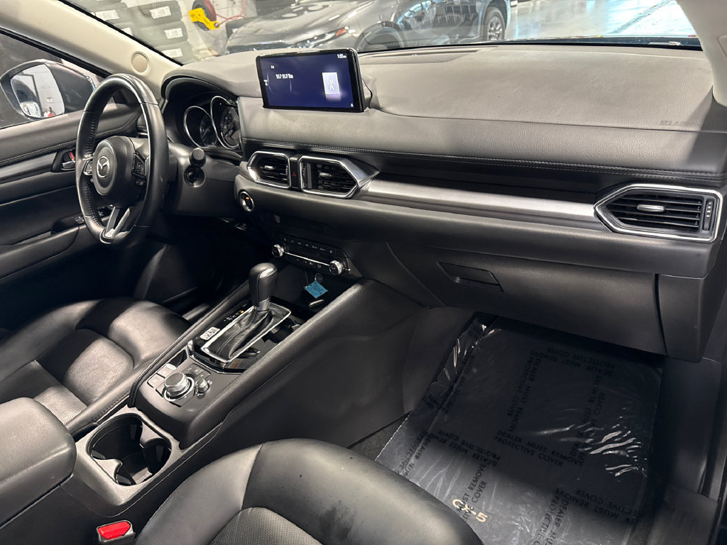 Certified 2025 MAZDA CX-5 AWD 2.5 S w/ Select Package image 18