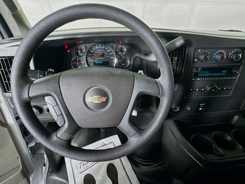 Used 2024 Chevrolet Express 2500 w/ Driver Convenience Package image 15