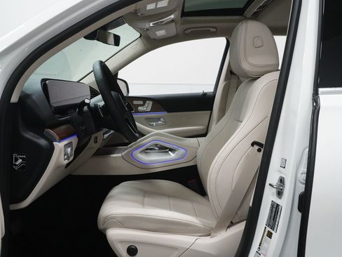 New 2026 Mercedes-Benz GLE 350 4MATIC image 2