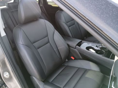 Certified 2025 Nissan Rogue SL w/ SL Premium Package image 31