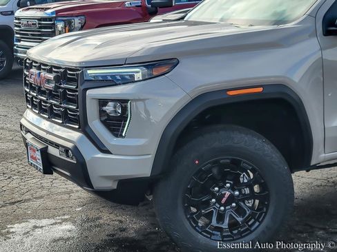 New 2026 GMC Canyon Elevation w/ Convenience Package image 3