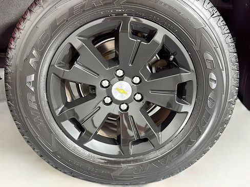 Used 2019 Chevrolet Colorado LT w/ LT Convenience Package AWD/4WD image 30