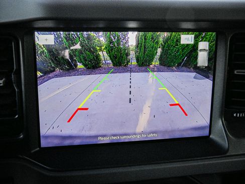 Used 2024 Ford Bronco Big Bend image 25