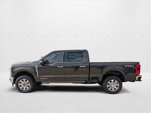 New 2025 Ford F250 King Ranch w/ Chrome Package image 5