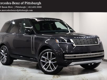 Used 2025 Land Rover Range Rover SE