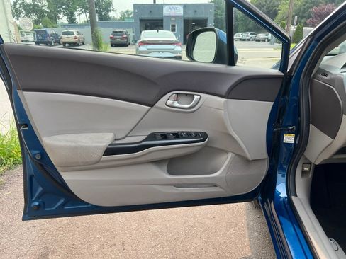 Used 2012 Honda Civic LX image 10