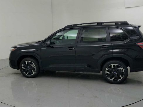 New 2026 Subaru Forester Premium AWD/4WD image 6