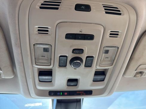 Used 2021 GMC Yukon Denali w/ Denali Premium Package AWD/4WD image 26