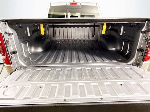 Used 2022 RAM 1500 Laramie w/ Sport Appearance Package image 25