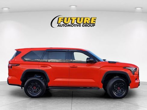 Used 2023 Toyota Sequoia TRD Pro AWD/4WD image 9