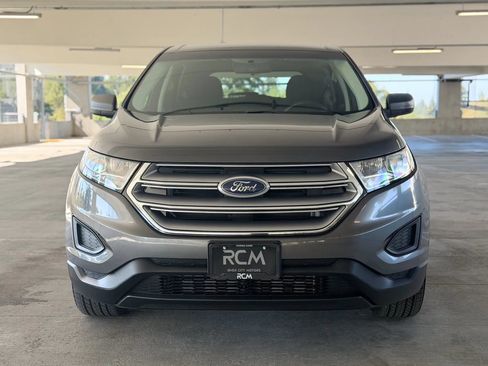 Used 2018 Ford Edge SE AWD/4WD image 2