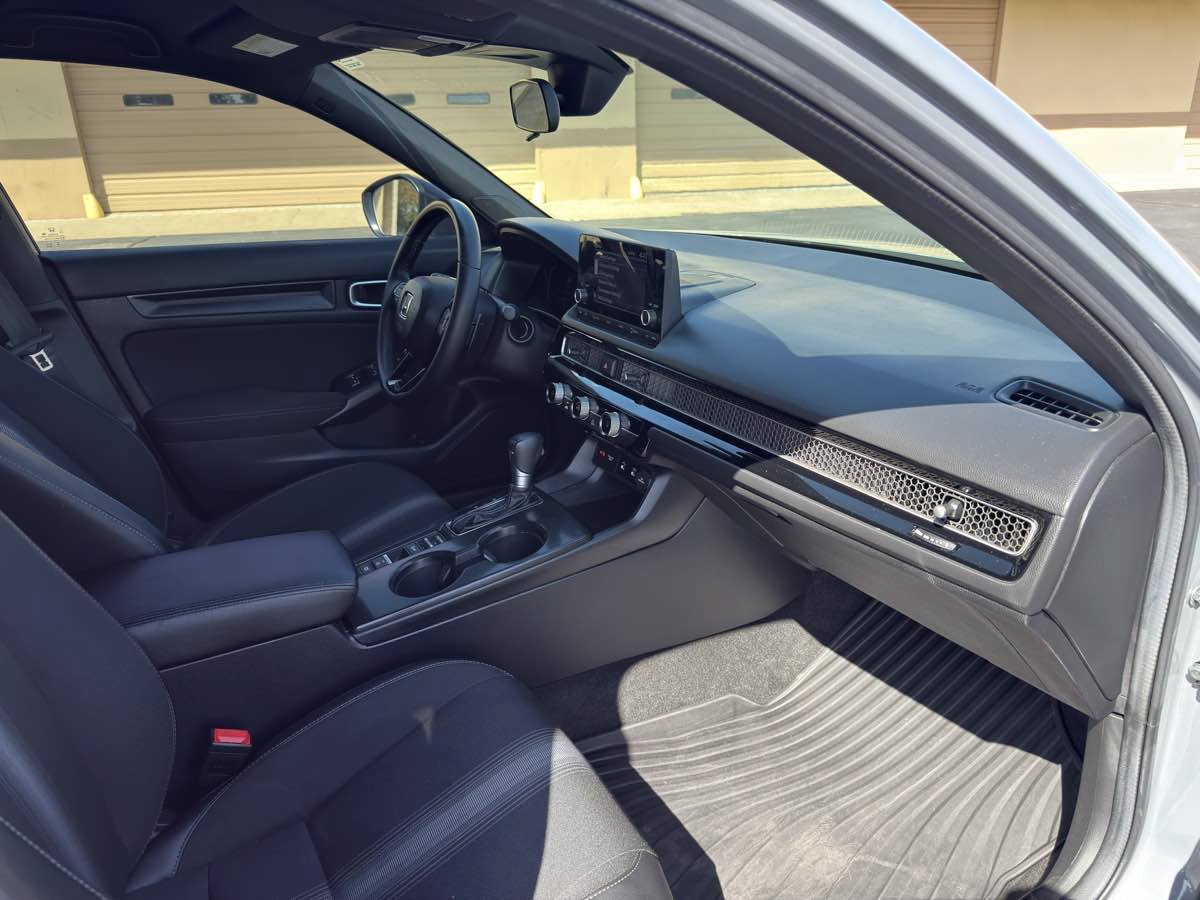 Used 2025 Honda Civic Sport image 18