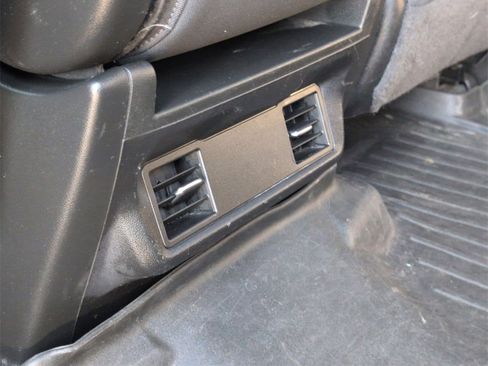 Used 2021 Chevrolet Silverado 1500 Custom image 23