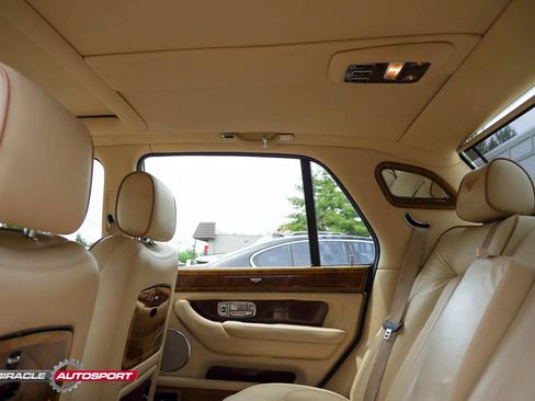 Used 2005 Bentley Arnage RL RWD image 24