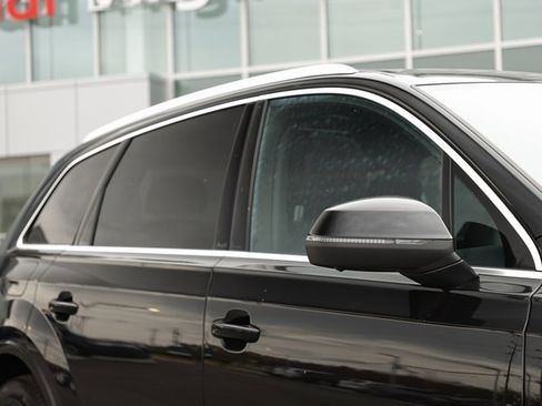 Used 2025 Audi Q7 3.0T Prestige w/ Prestige Package image 6