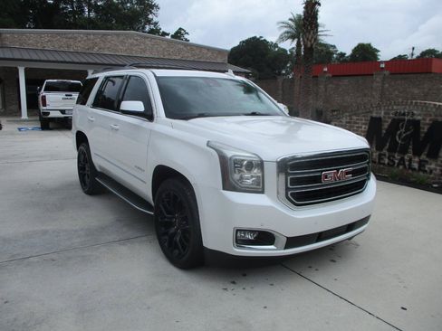 Used 2020 GMC Yukon SLT w/ Open Road Package RWD image 4
