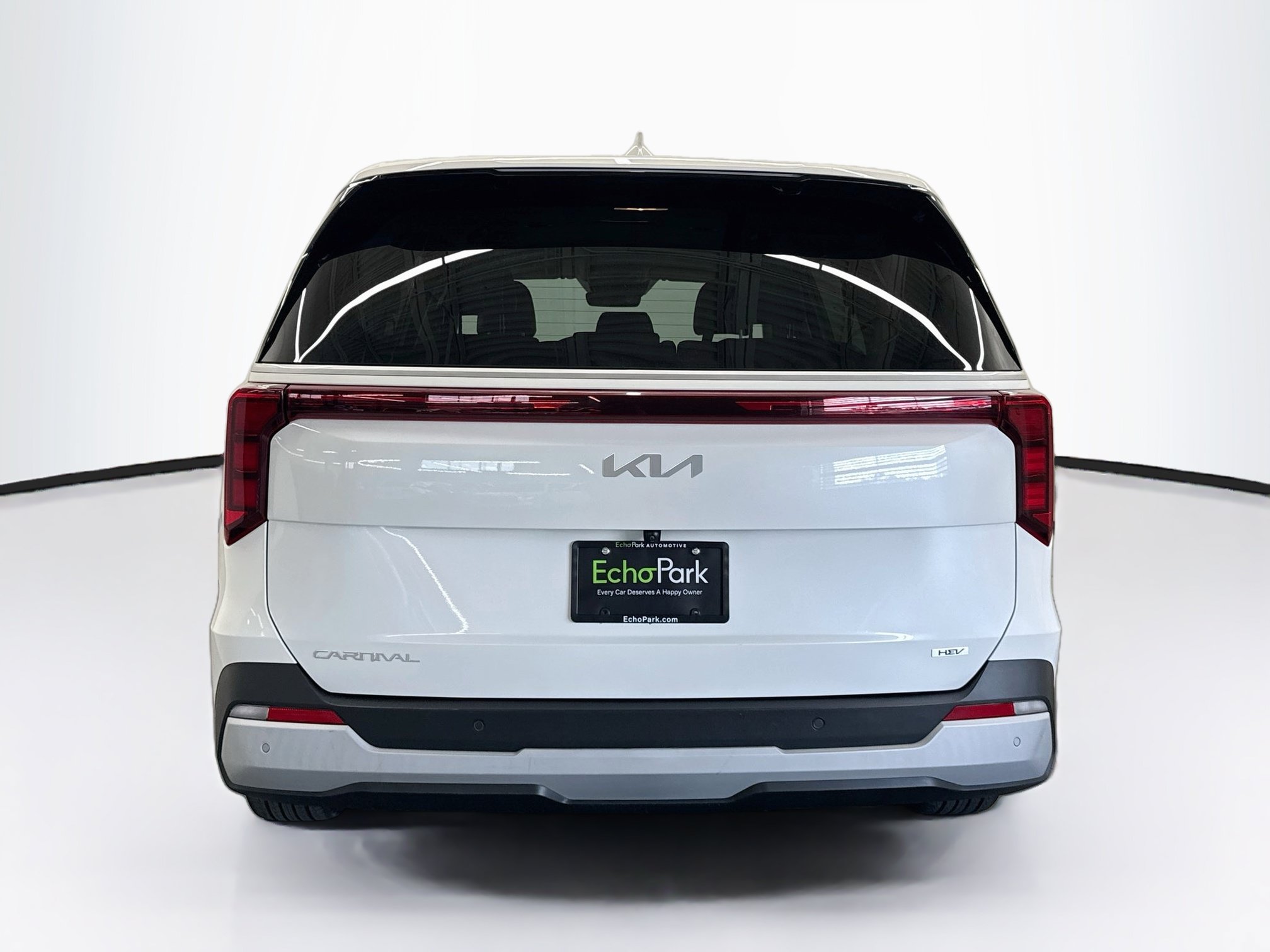 Used 2026 Kia Carnival LXS FWD image 7