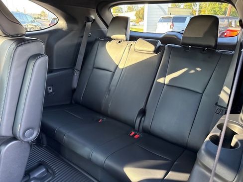 New 2025 Toyota Highlander XSE image 10