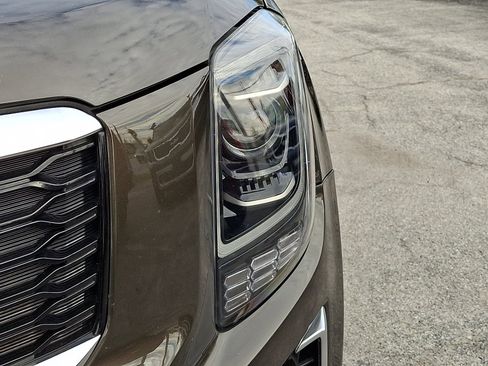 Used 2022 Kia Telluride S image 10