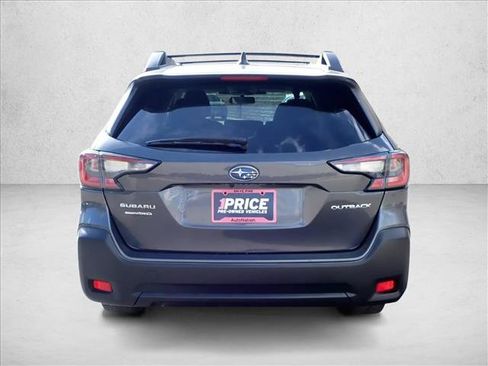 Used 2023 Subaru Outback Premium AWD/4WD image 3