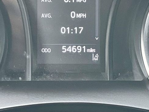 Used 2023 Toyota Camry SE image 36