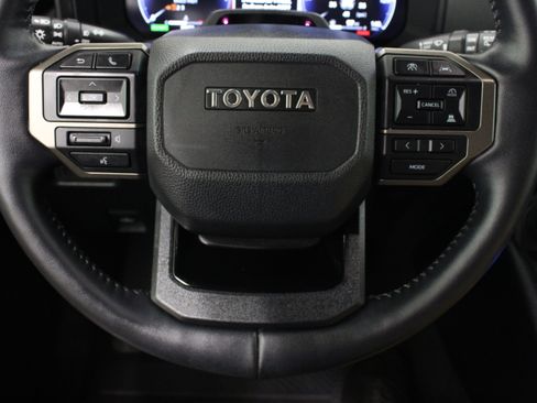 Used 2025 Toyota Land Cruiser w/ Premium Package AWD/4WD image 27