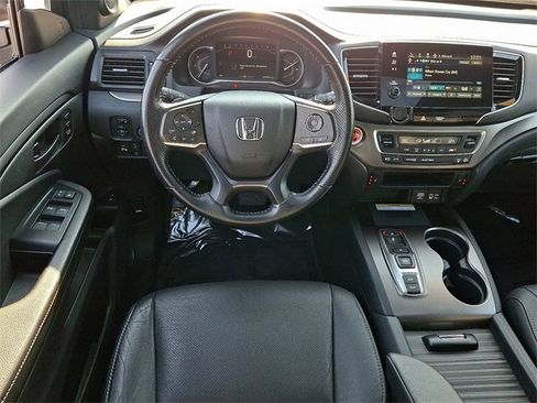 Used 2023 Honda Passport EX-L image 11