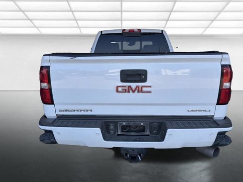 Used 2016 GMC Sierra 2500 Denali w/ Duramax Plus Package AWD/4WD image 3