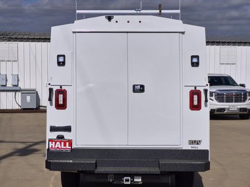 New 2025 Chevrolet Express 3500 w/ Power Convenience Package image 5