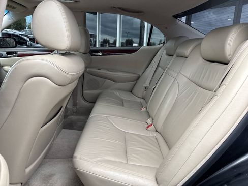 Used 2003 Lexus ES 330 FWD image 24