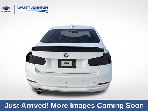 Used 2015 BMW 320i Sedan image 10